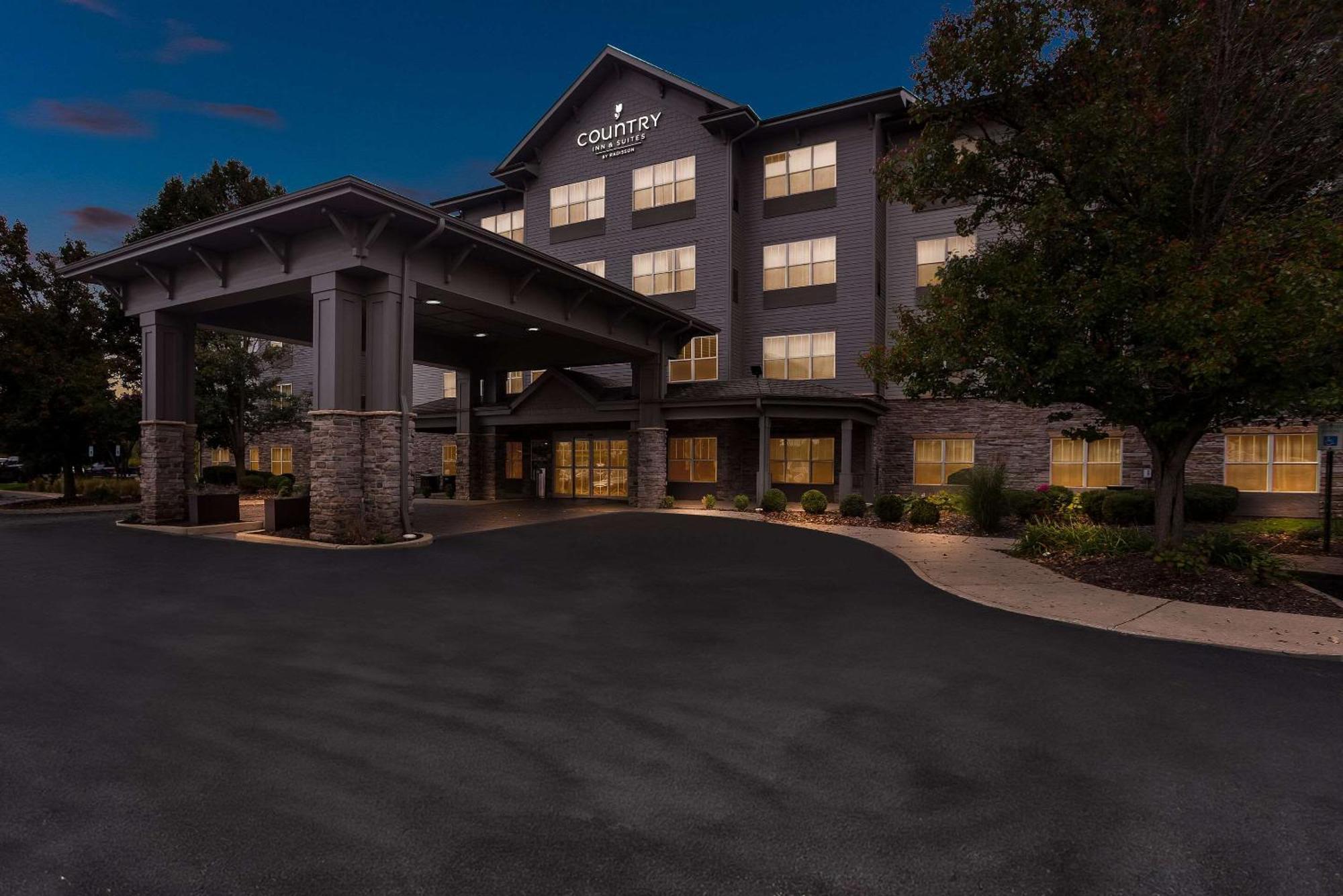 Country Inn & Suites By Radisson, Portage, In Eksteriør bilde