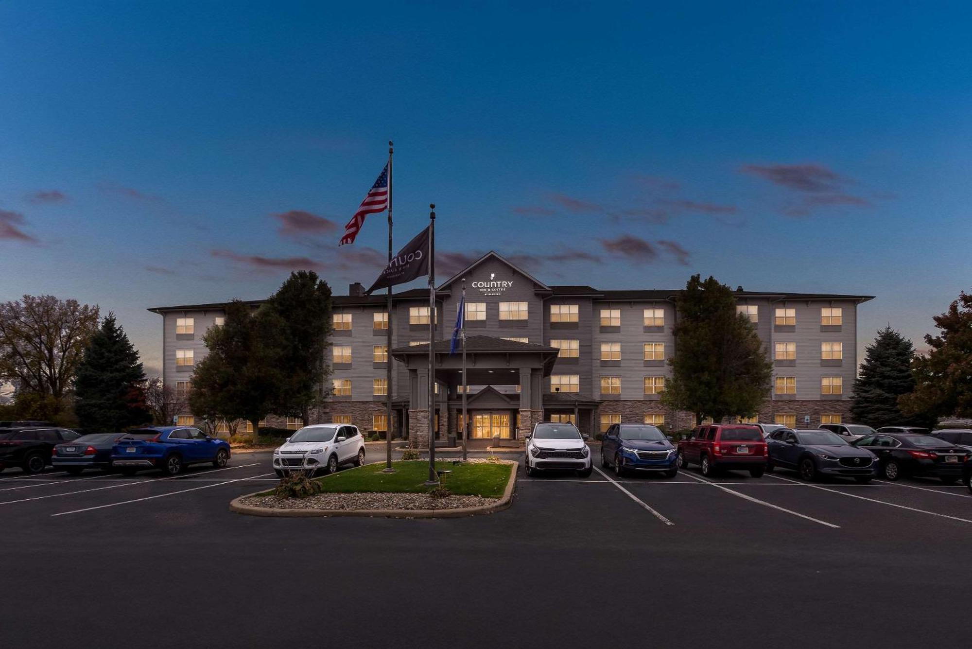 Country Inn & Suites By Radisson, Portage, In Eksteriør bilde